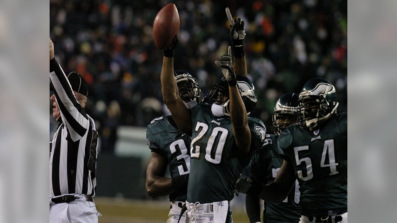 Underdog Eagles oust Falcons, advance to NFC Championship Game