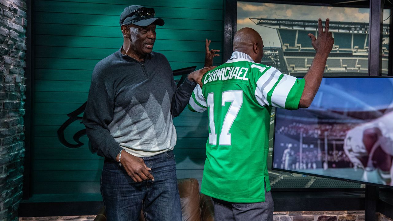 Former Philadelphia Eagles great WR Harold Carmichael Goes into Hall of  Fame - Sports Illustrated Philadelphia Eagles News, Analysis and More