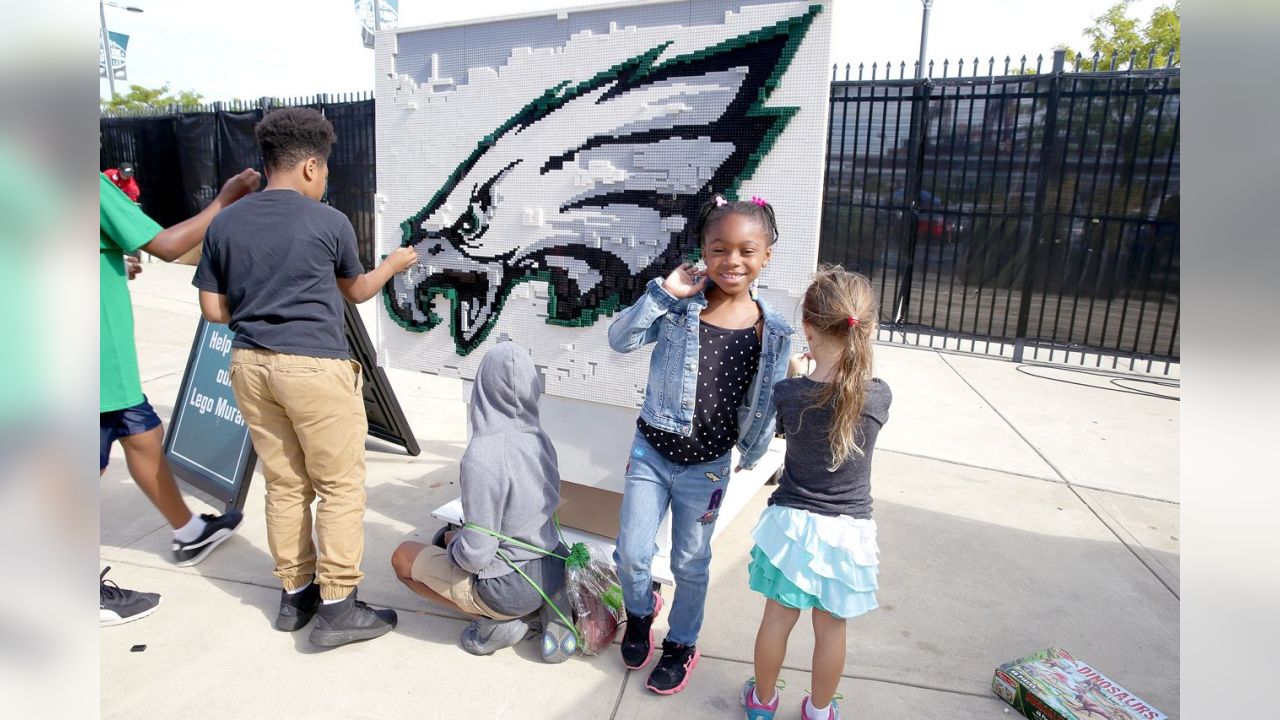 Philadelphia Eagles open sensory room for fans with autism