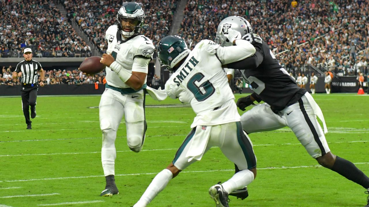 5 things we learned from Raiders' 33-22 win over Eagles Sunday