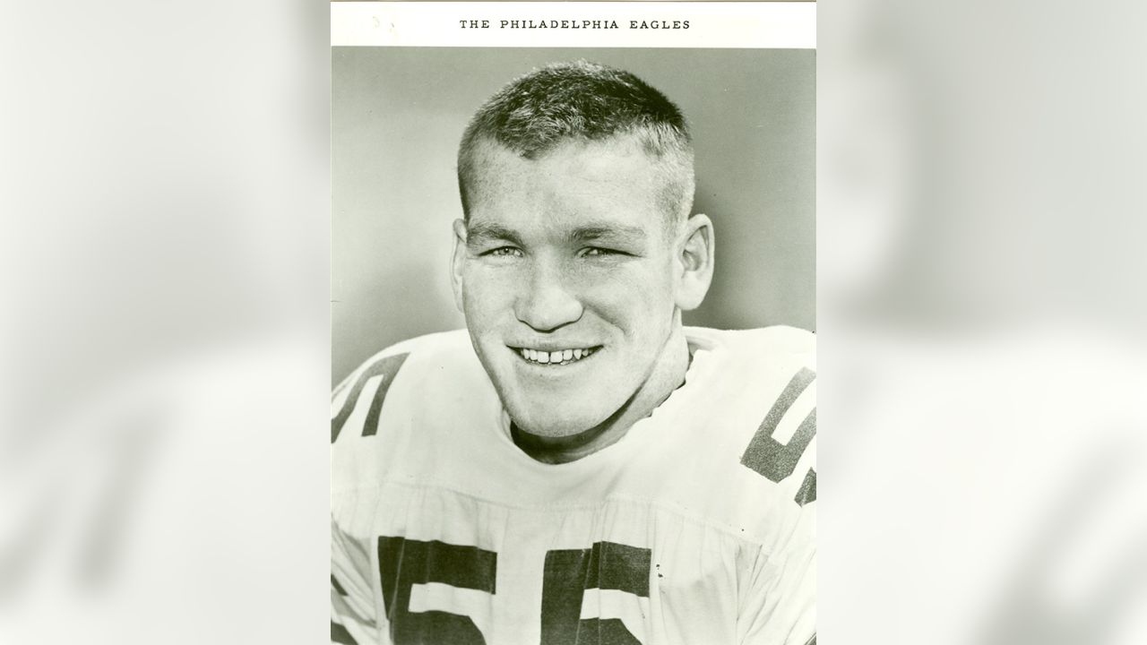 1960 Eagles Team Issue Football Card - Maxie Baughan