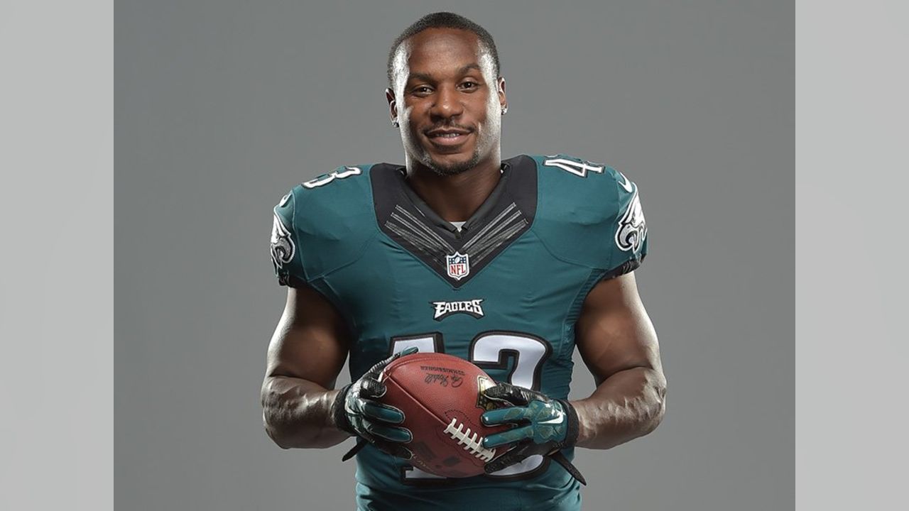 Darren Sproles outruns Father Time to keep Eagles season alive