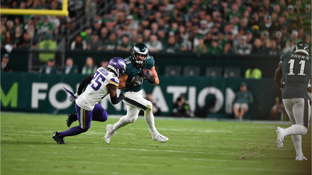 Philadelphia Eagles running back Kenneth Gainwell (14) reacts to the  touchdown during the NFL football game against the Jacksonville Jaguars,  Sunday, Oct. 2, 2022, in Philadelphia. (AP Photo/Chris Szagola Stock Photo  - Alamy