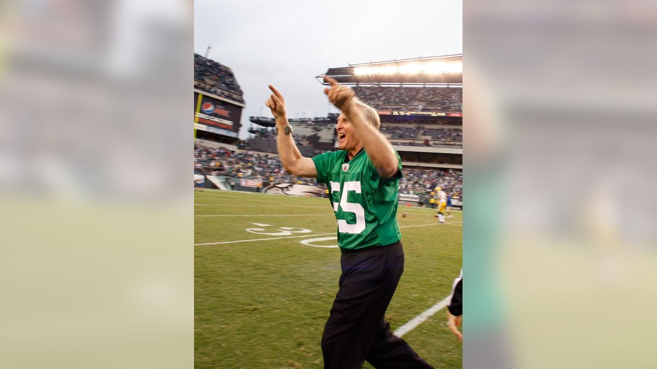 Former Philadelphia Eagles great Tommy McDonald dies at 84