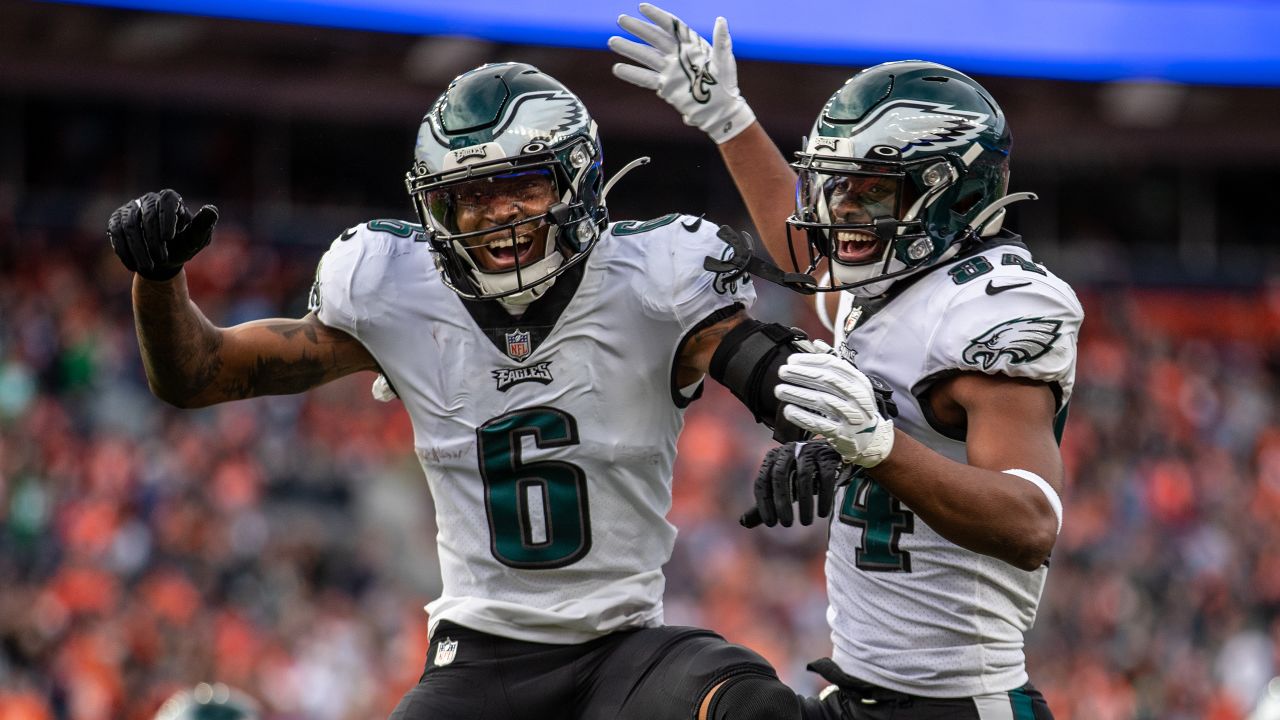 Eagles' DeVonta Smith got his birthday wish in Sunday's win vs