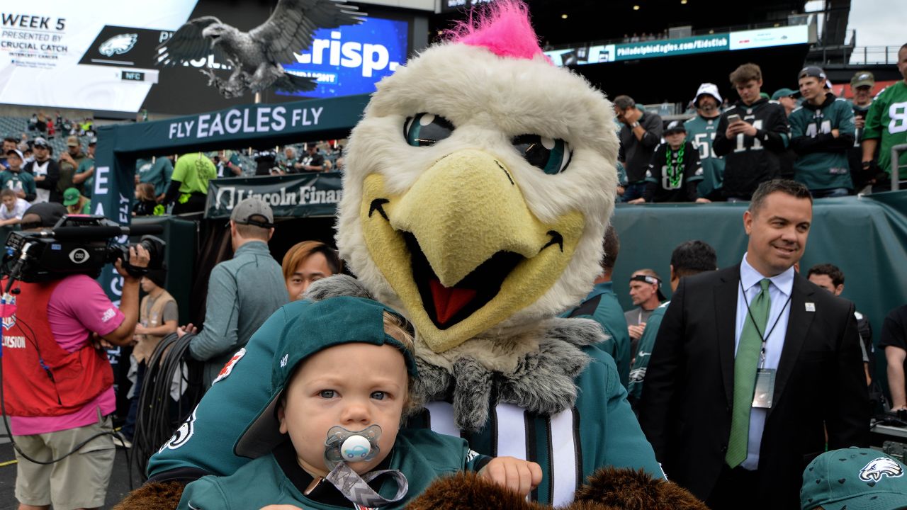 Eagles Mascot Swoop Picks Up New Coach Nick Sirianni at the Airport