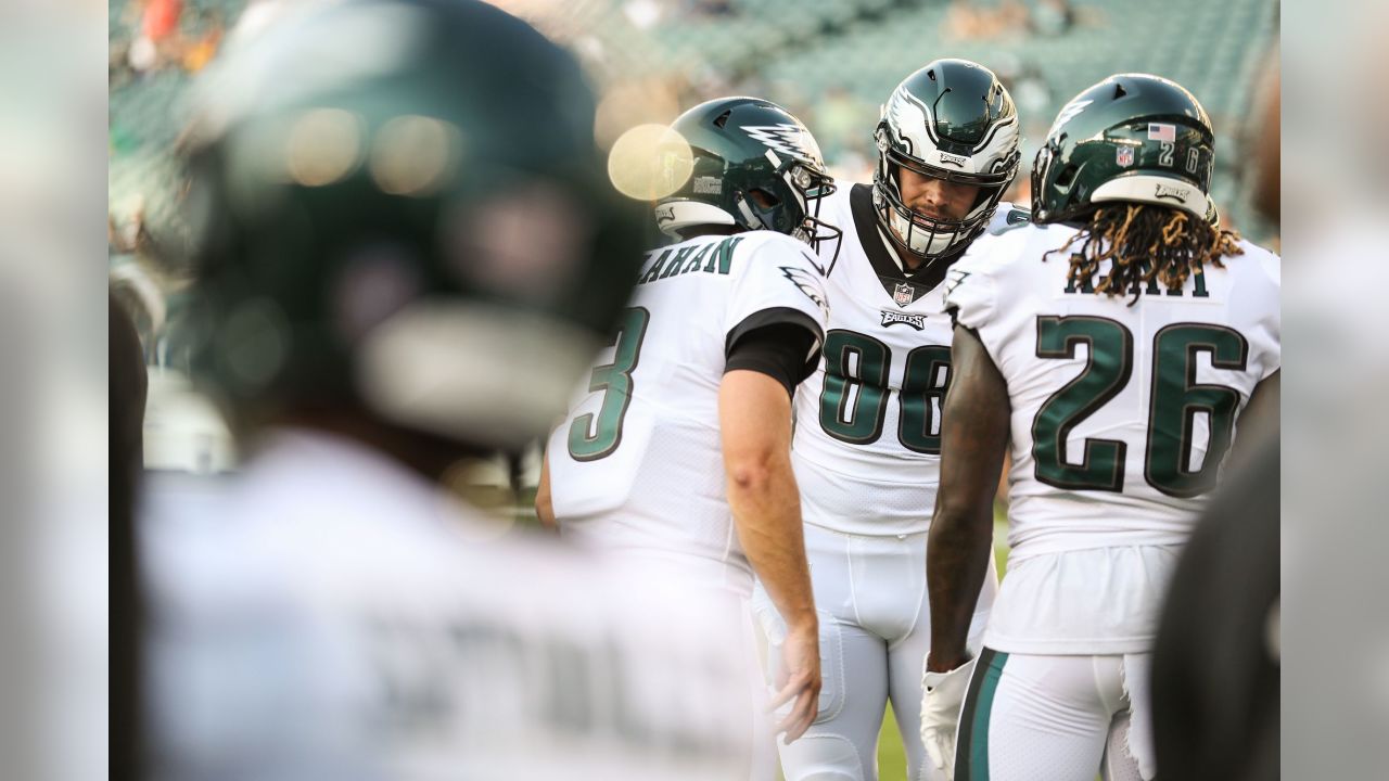 Philadelphia Eagles' Dallas Goedert Leading Deep TE Room with Unselfish  Approach - Sports Illustrated Philadelphia Eagles News, Analysis and More