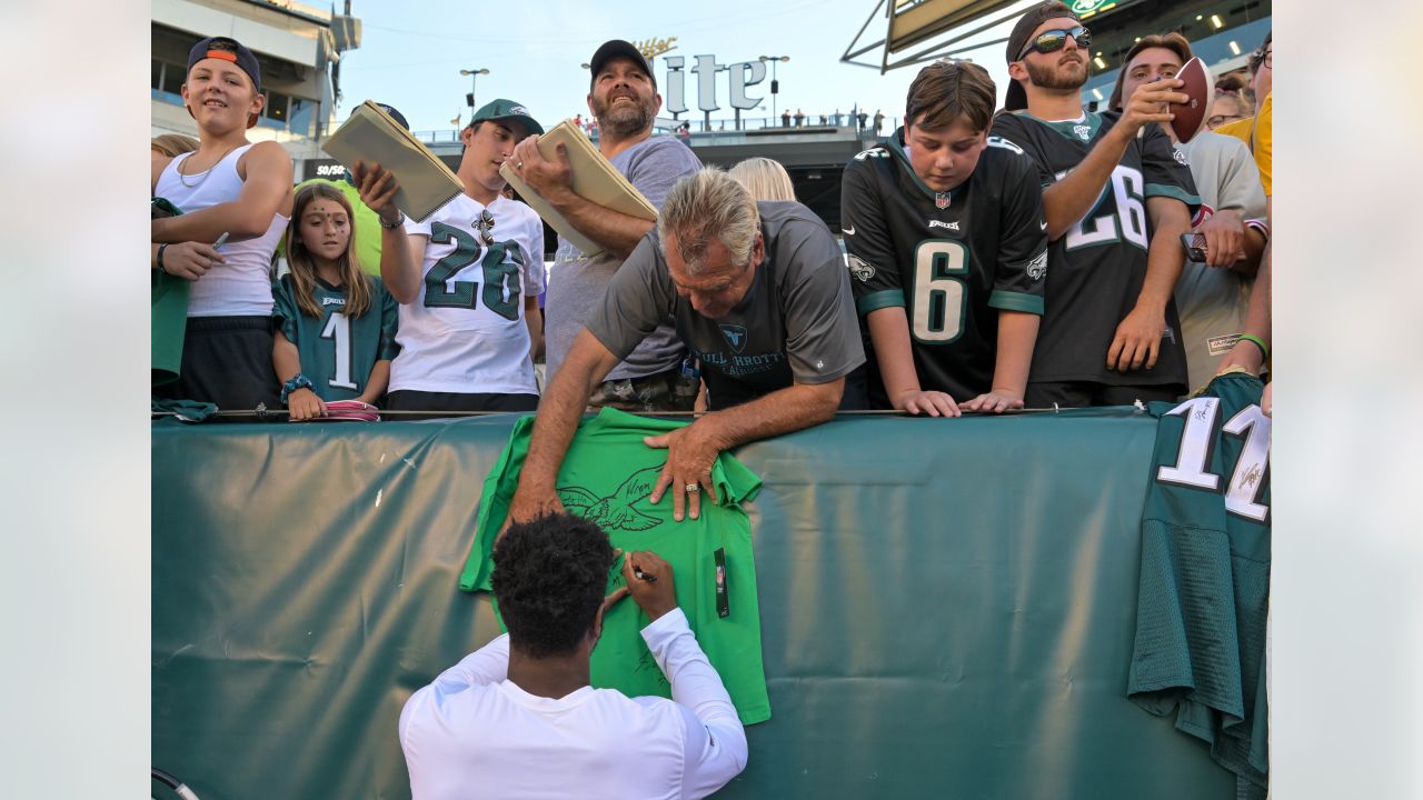 Eagles legend Brandon Graham says he's 'OTA-ready', set for spring return