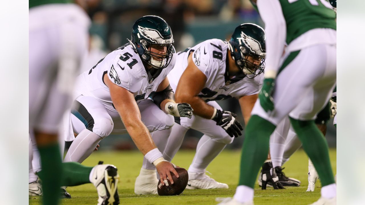 Philadelphia Eagles' Nakobe Dean (17) during the first half of an NFL  football game against the Arizona Cardinals, Sunday, Oct. 9, 2022, in  Glendale, Ariz. (AP Photo/Darryl Webb Stock Photo - Alamy