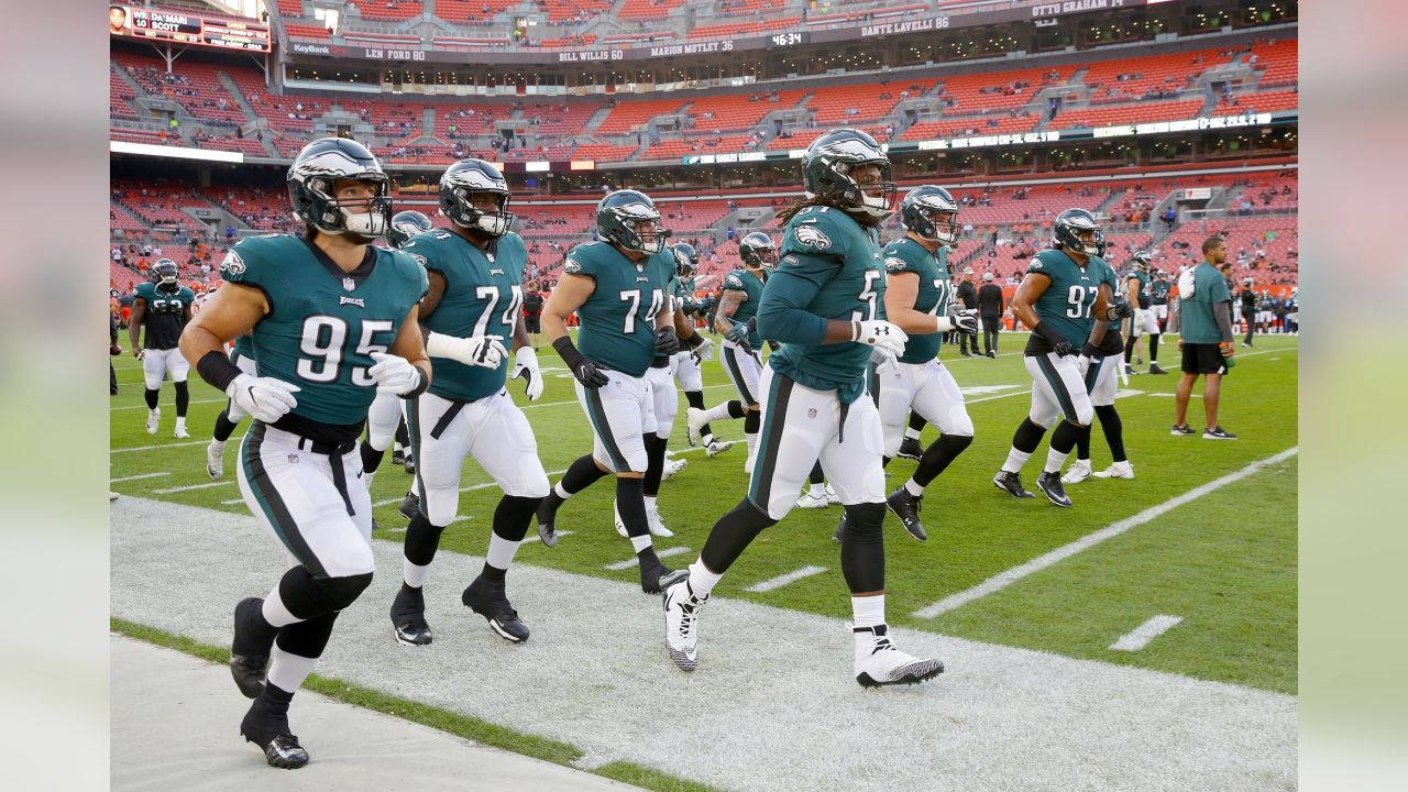 Philadelphia Eagles Trail Cleveland Browns 8-3 at Halftime as