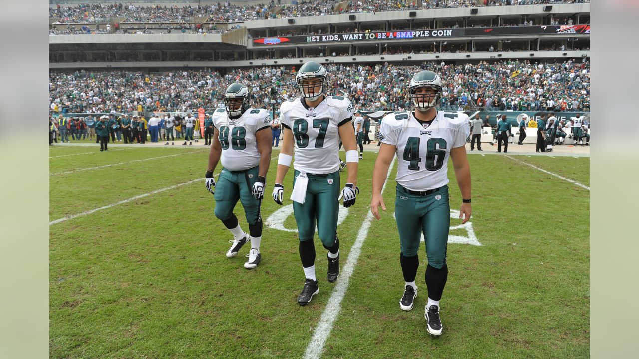 Philadelphia Eagle Brent Celek greeting Lambertville Ramblers