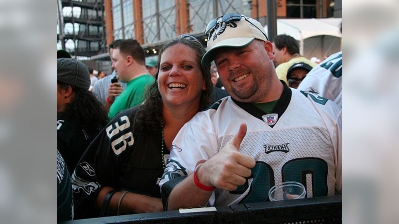 Eagles fans flock to Vegas for 4-day tailgate, Raiders News