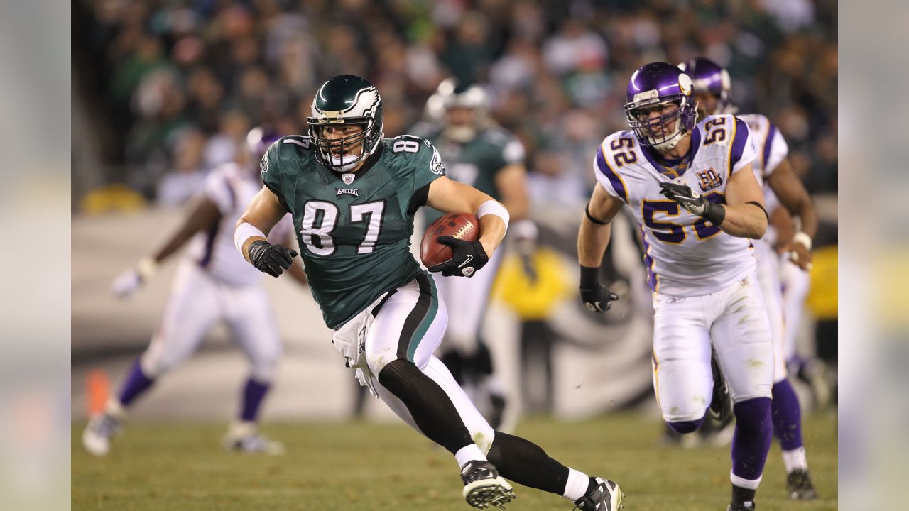 Devon Prep welcomes Eagles great Brent Celek for charity football