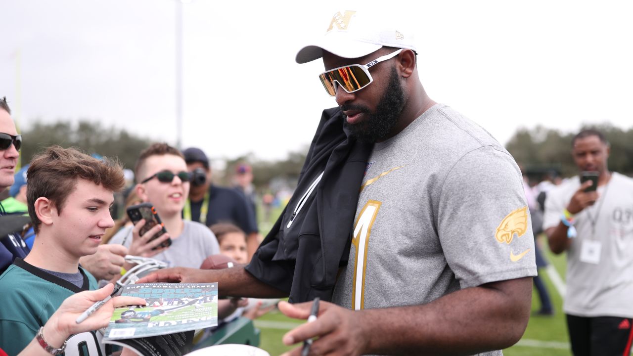 Pro Bowl Notebook: Jason Kelce pulls for younger brother in Super Bowl;  Lane Johnson eyes return to title game next season