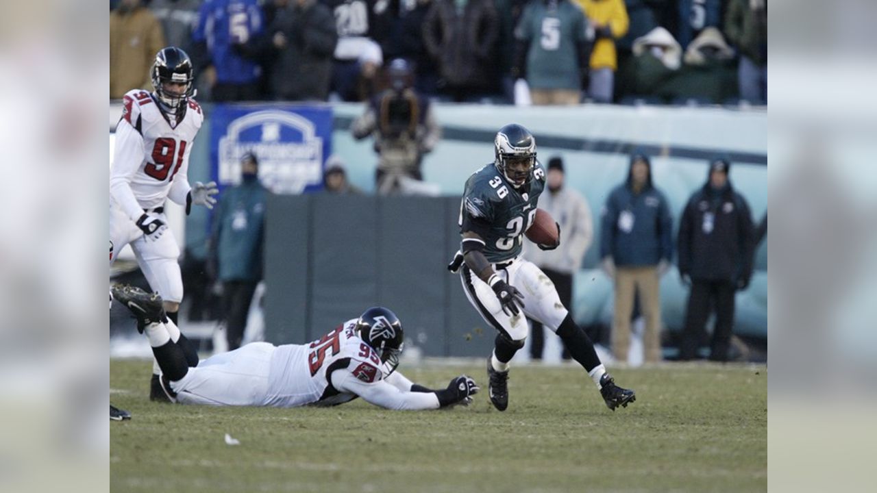 2004 NFC Championship: Falcons vs. Eagles, Atlanta Falcons. Philadelphia  Eagles. The 2004 NFC Championship featured the electric Mike Vick taking on  Donovan McNabb and a defense led by Brian Dawkins!