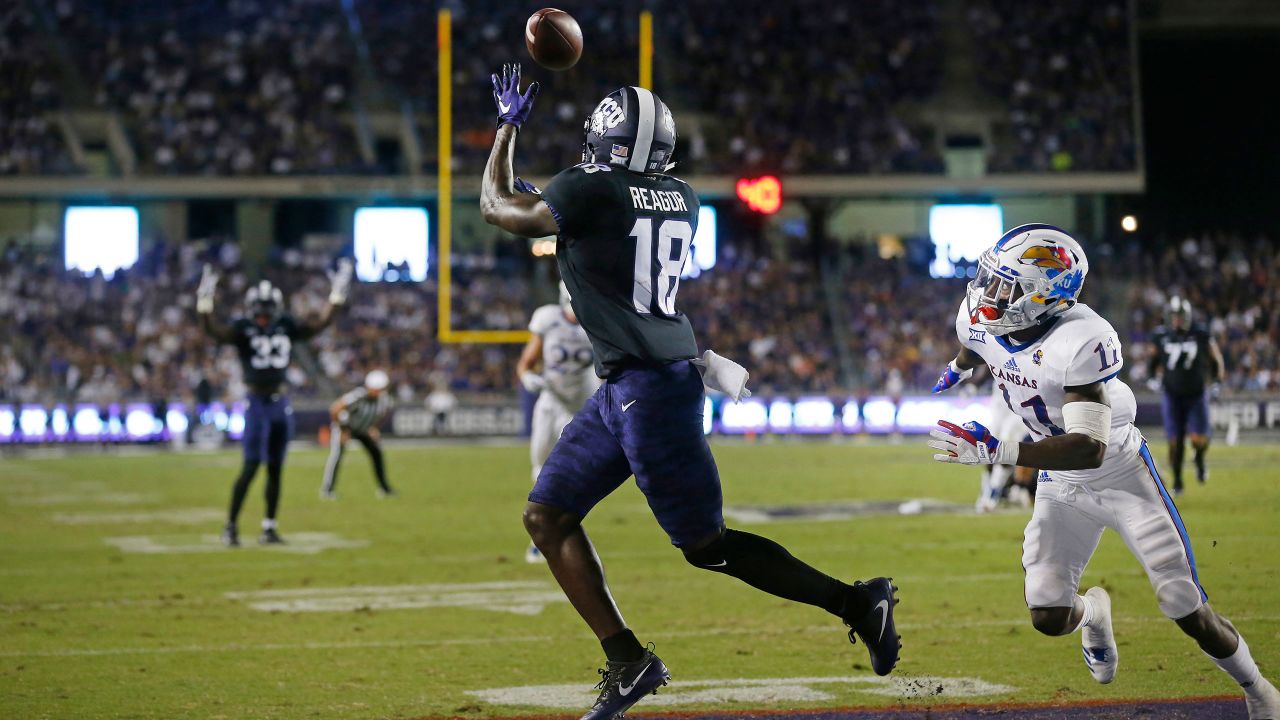 Philadelphia Eagles wide receiver Jalen Reagor in action during an NFL  football game against the Los Angeles Chargers Sunday, Nov. 7, 2021, in  Philadelphia. (AP Photo/Matt Rourke Stock Photo - Alamy