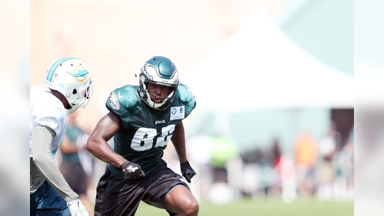 Philadelphia Eagles, Miami Dolphins Will Hold Joint Practices During Training  Camp - sportstalkphilly - News, rumors, game coverage of the Philadelphia  Eagles, Philadelphia Phillies, Philadelphia Flyers, and Philadelphia 76ers