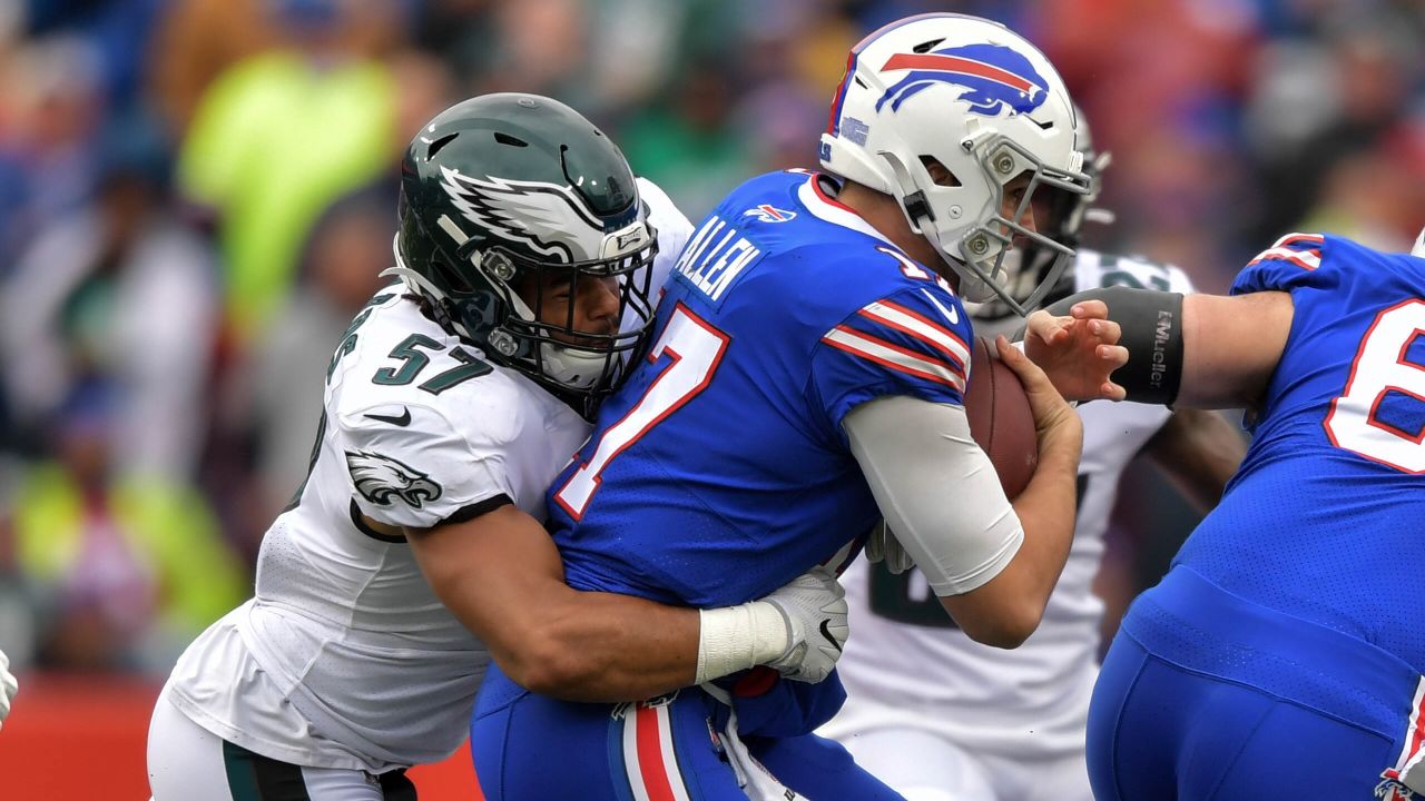 Lot Oct 27 2019 Buffalo Bills vs Philadelphia Eagles Game Day