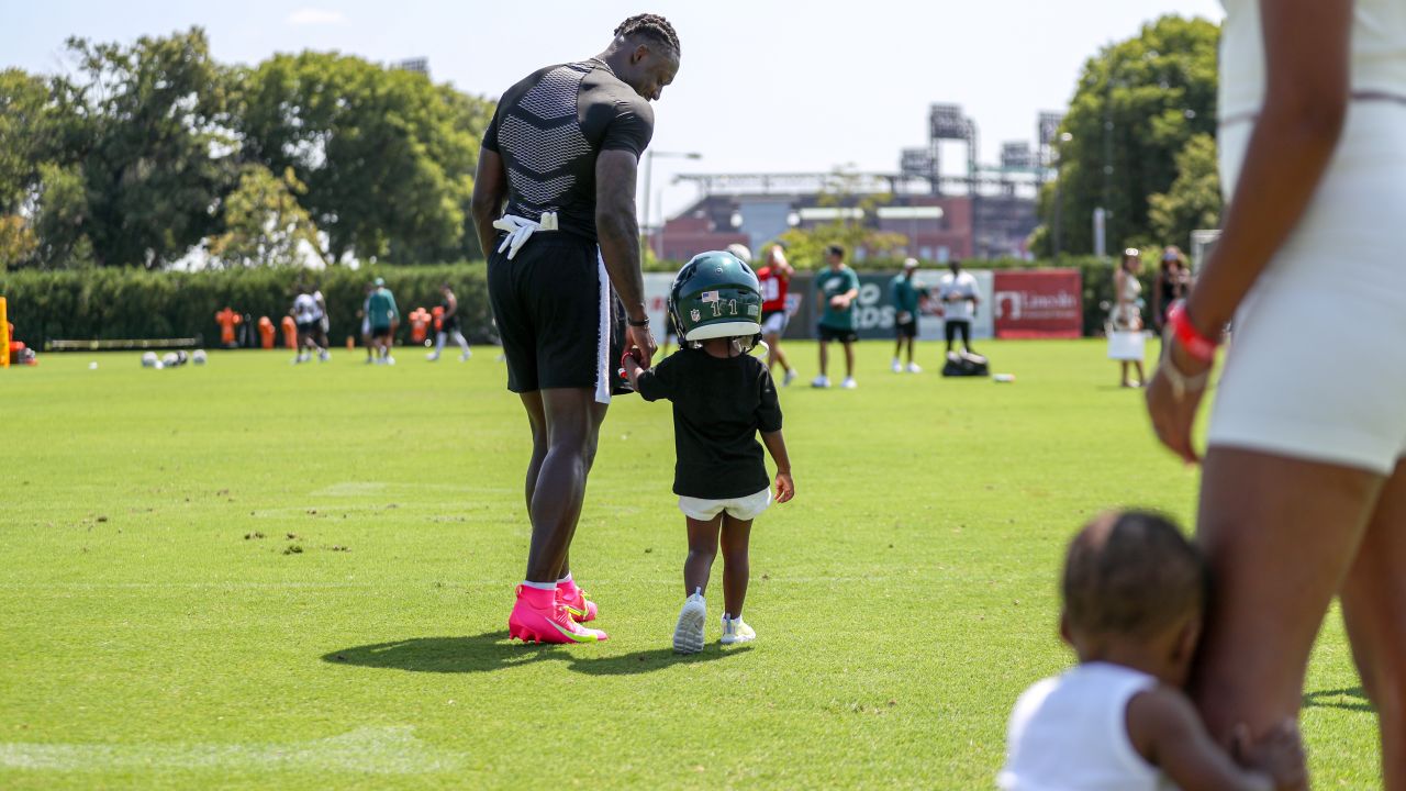 Kick Off Camp: Highlights from Day 2 of Eagles Training Camp