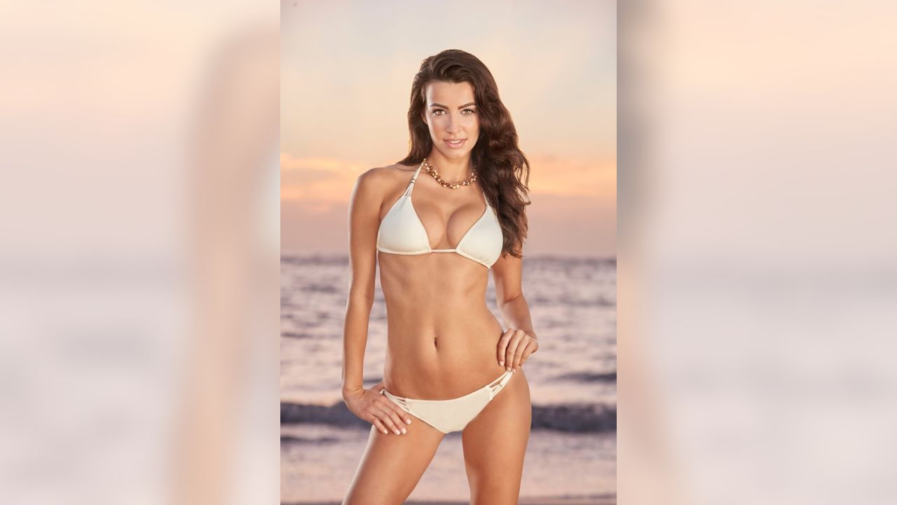 Philly Eagles cheerleaders put out 'eco-sexy' calendar