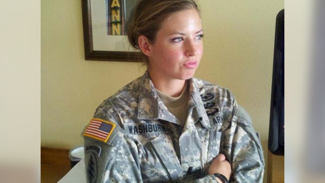 Arizona Cardinals Cheerleader Is Iraq War Veteran