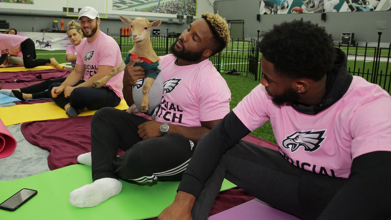 Yoga for Eagles Fans: Yoga on the Field