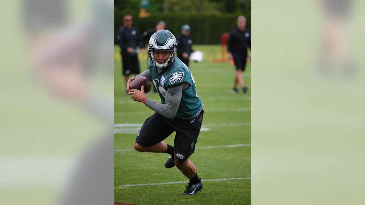 Las Vegas' Donnel Pumphrey soaks in Super Bowl from Eagles sideline, Super  Bowl, Sports