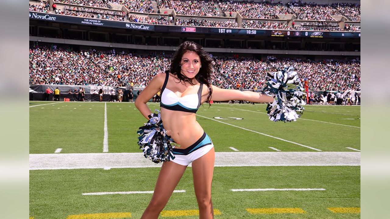 NFL Regular Season Week 3 – The Philadelphia Eagles Cheerleaders – Ultimate  Cheerleaders