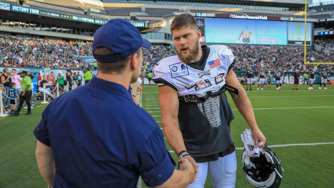 Practice Notes: Eagles fans show once again why they're the best