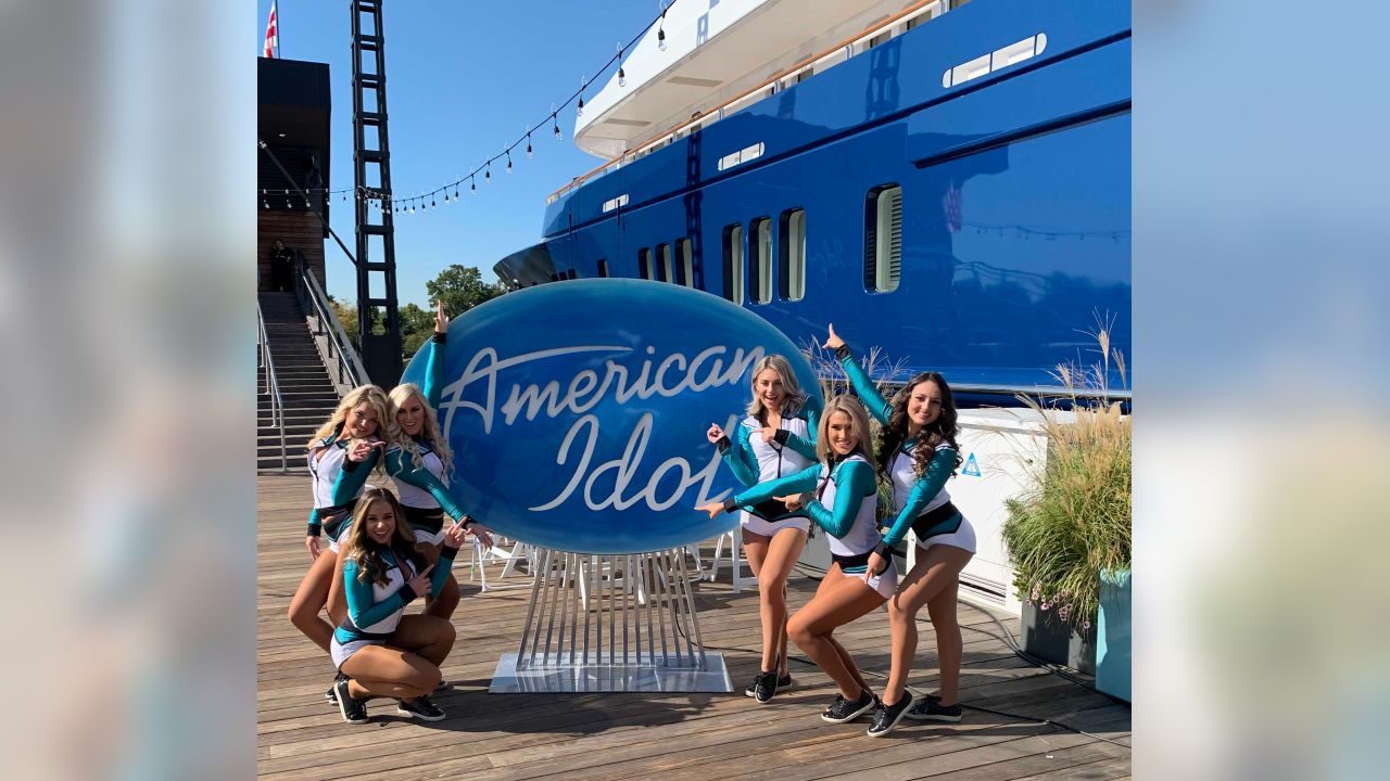 Kyle Tanguay, the Eagles first male cheerleader in three decades,  auditioned for 'American Idol' with the help of his squad