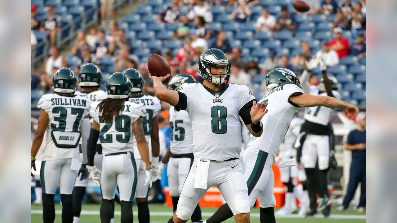 Jordan Mailata NFL: Philadelphia Eagles training camp, Cameron Johnston,  offensive line, Mike Groh, Doug Pederson