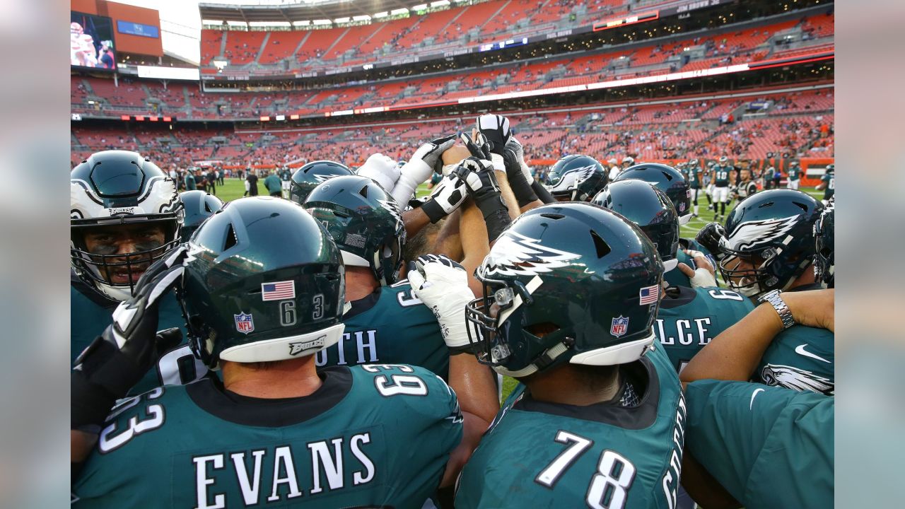 Philadelphia Eagles Trail Cleveland Browns 8-3 at Halftime as