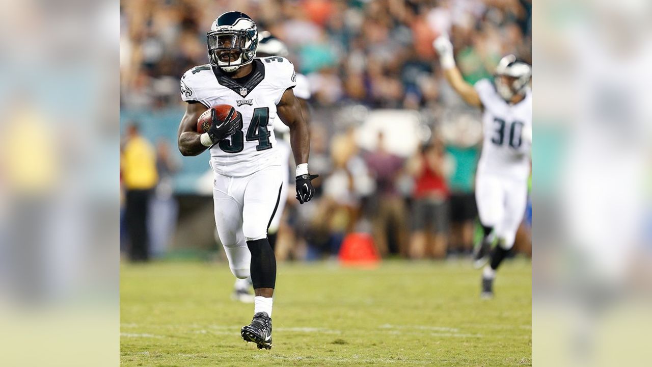 August 22, 2015: Philadelphia Eagles quarterback Tim Tebow (11) scrambles  with the ball during the NFL preseason game between the Baltimore Ravens  and the Philadelphia Eagles at Lincoln Financial Field in Philadelphia