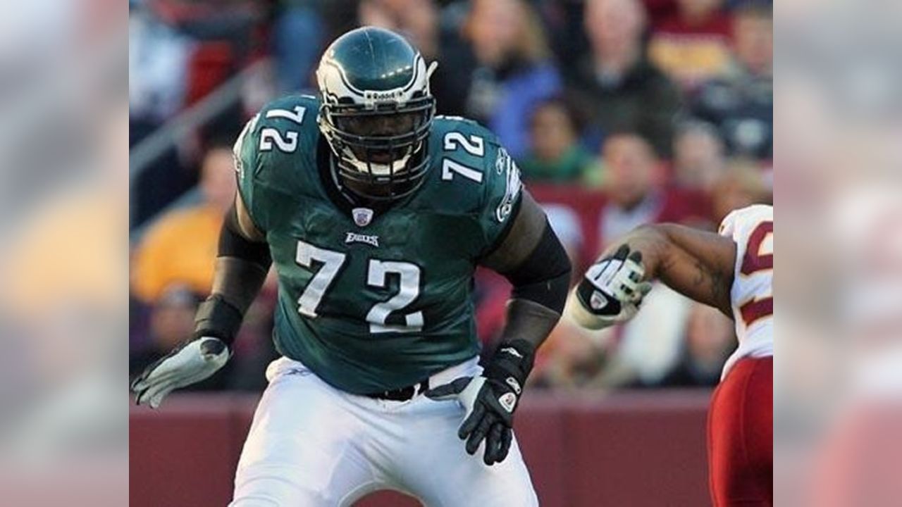 Philadelphia Eagles William Thomas on Dec. 7, 1997 at Veterans