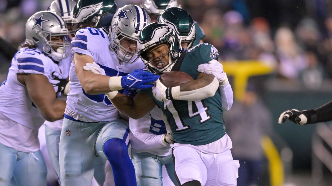 18,238 Philadelphia Eagles V Dallas Cowboys Photos & High Res