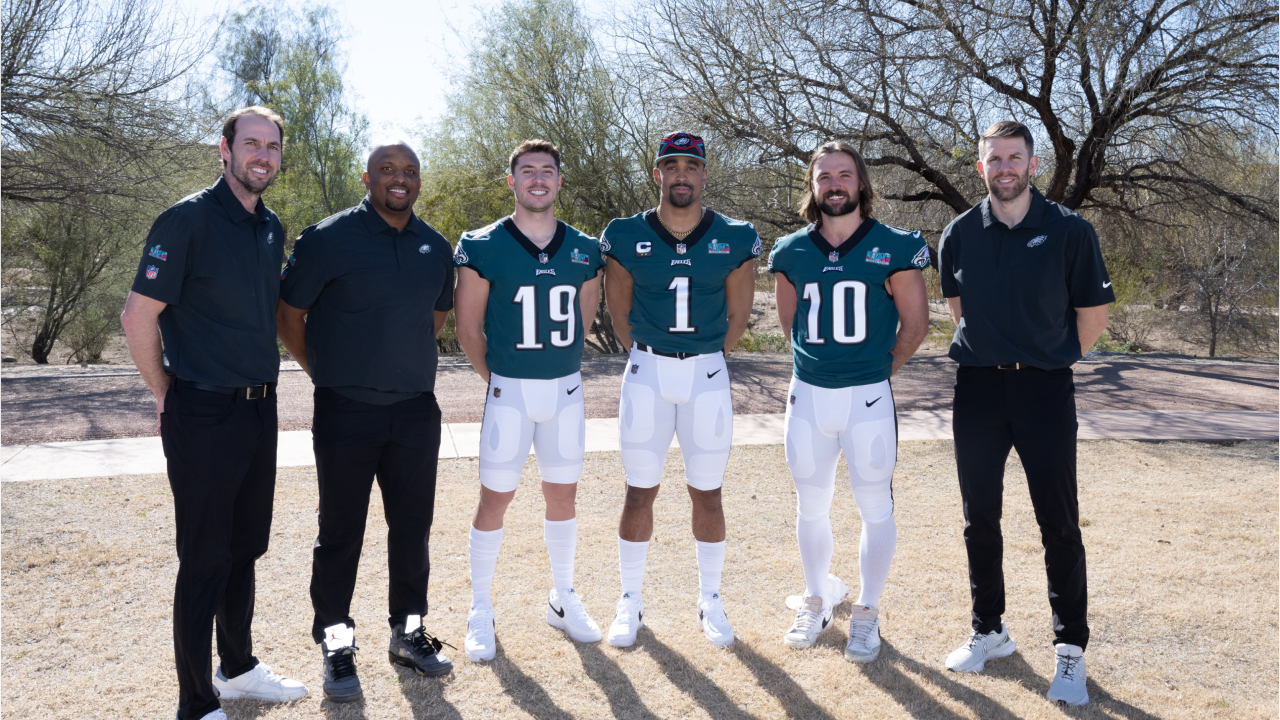 Super Bowl Field Team – Super Bowl Field Team Members
