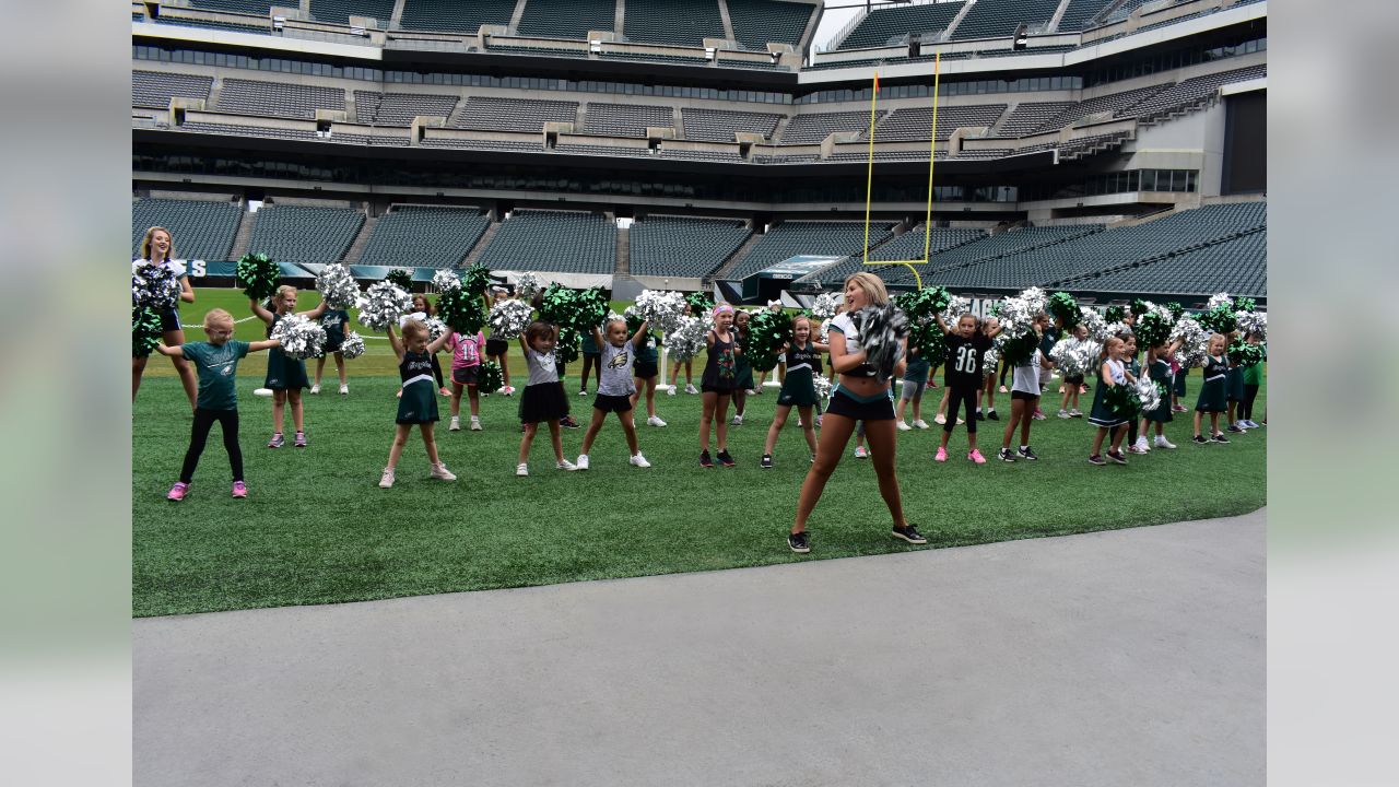 Eagles Junior Cheerleading Clinic 2018