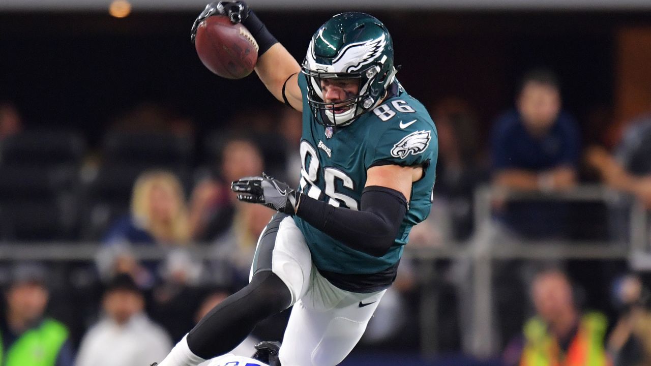 Philadelphia Eagles Zach Ertz Traded, Something He Knew Prior to Playing  Thursday Night - Sports Illustrated Philadelphia Eagles News, Analysis and  More