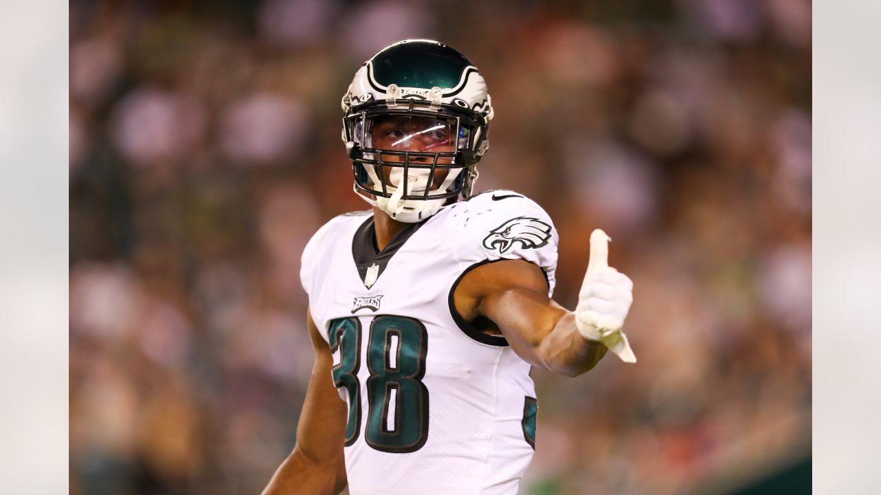 Jordan Davis, Nakobe Dean shine at Eagles rookie minicamp