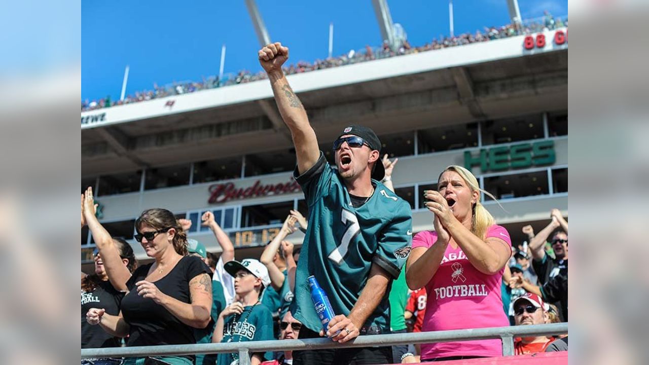 It's no surprise: Eagles fans took over Raymond James Stadium