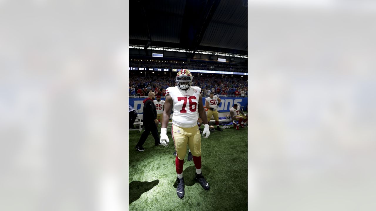 PHILADELPHIA, PA - SEPTEMBER 19: San Francisco 49ers DL Arden Key (98)  looks on before the game between the San Francisco 49ers and Philadelphia  Eagles on September 19, 2021 at Lincoln Financial