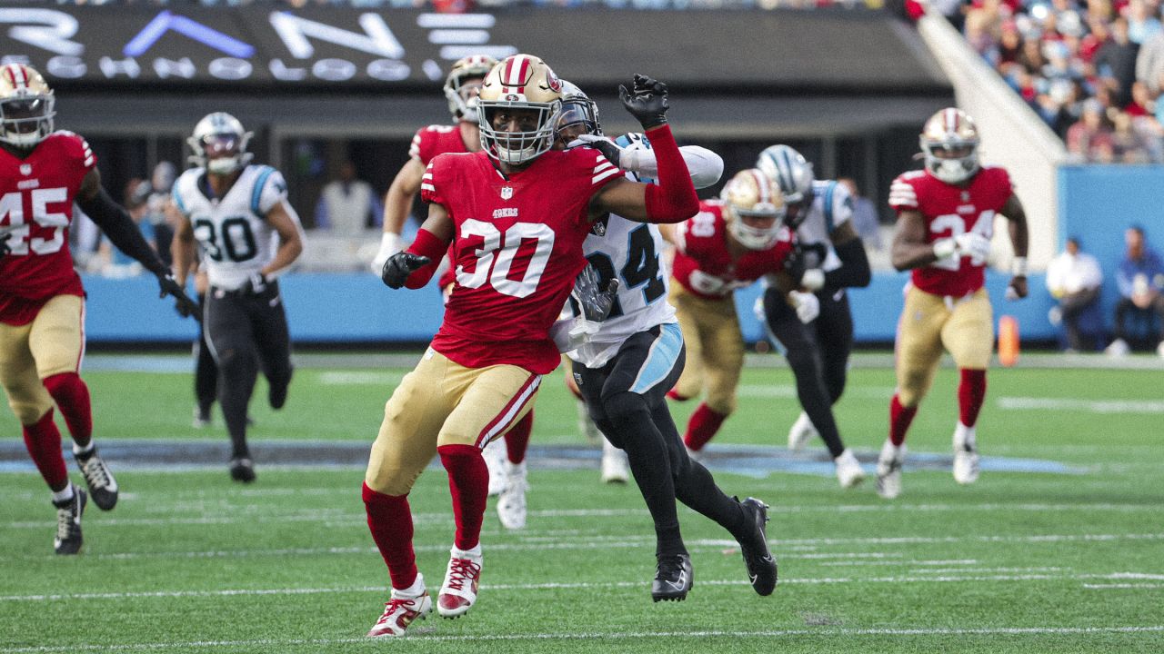 Shanahan Shares Injury Updates on Moseley, Ward and other 49ers players