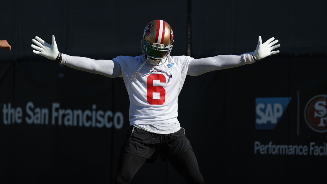 49ers live updates: Lance, 49ers take on Bears in Chicago downpour