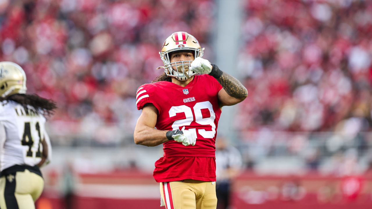 Aaron Banks, Talanoa Hufanga Among Top 49ers PFF Performers of Week 7