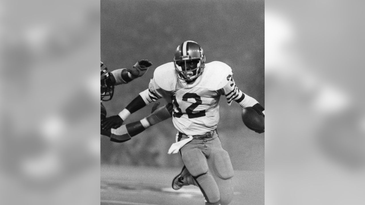 Relive the 49ers' First Super Bowl Victory With Photos From 1982