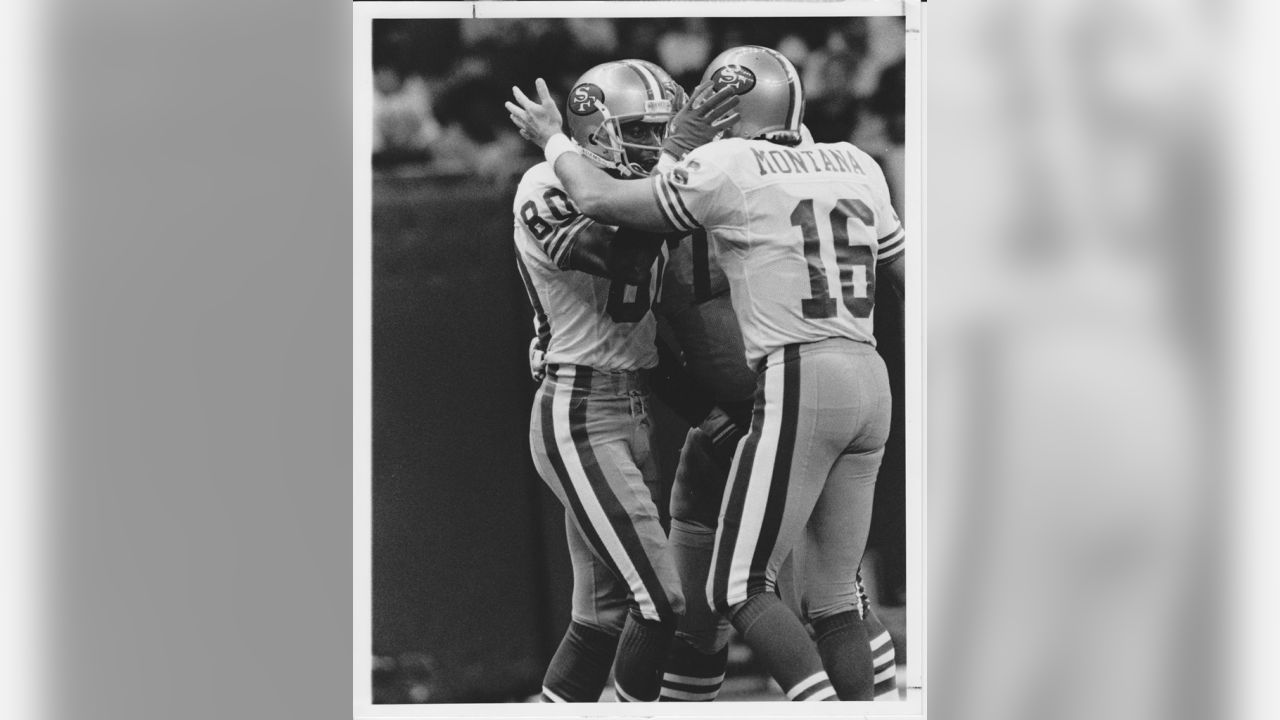 San Francisco, California, USA. 11th Dec, 1988. San Francisco 49ers vs New  Orleans Saints at Candlestick Park Sunday, December 11, 1988. 49ers beat  Saints 30-17. San Francisco 49er tight end John Frank (