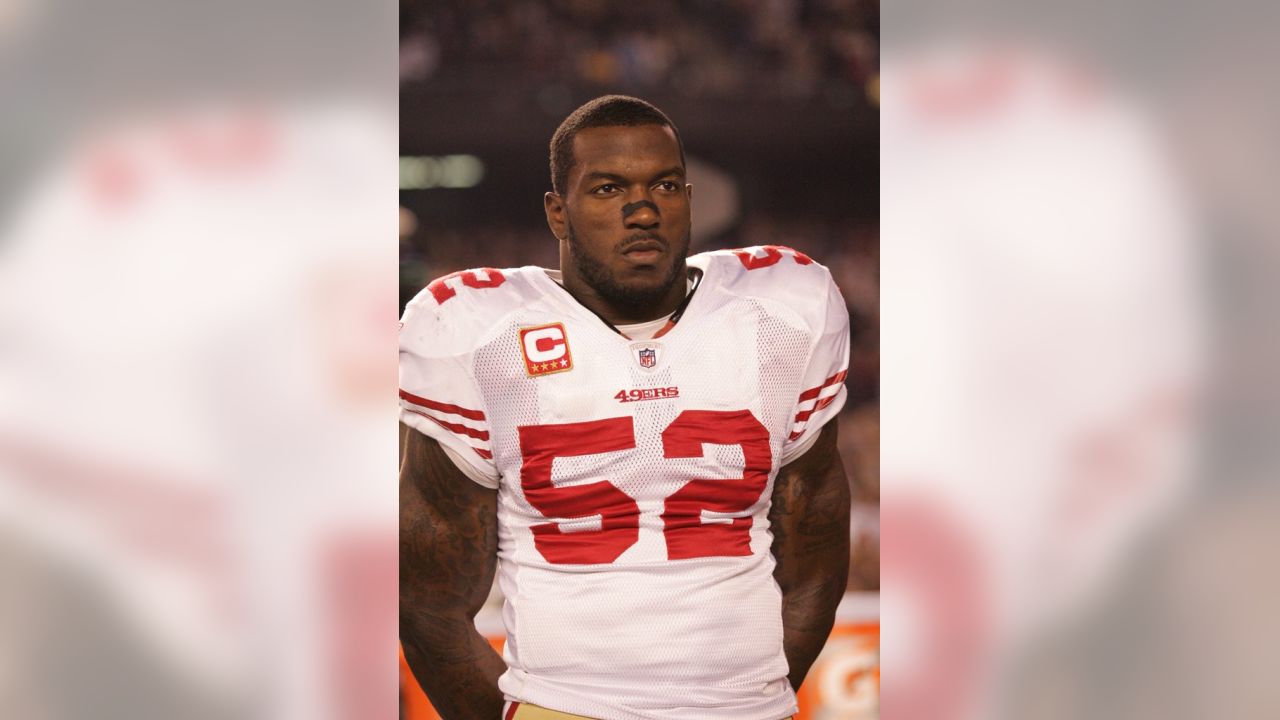 49ers sign Patrick Willis - Eurosport