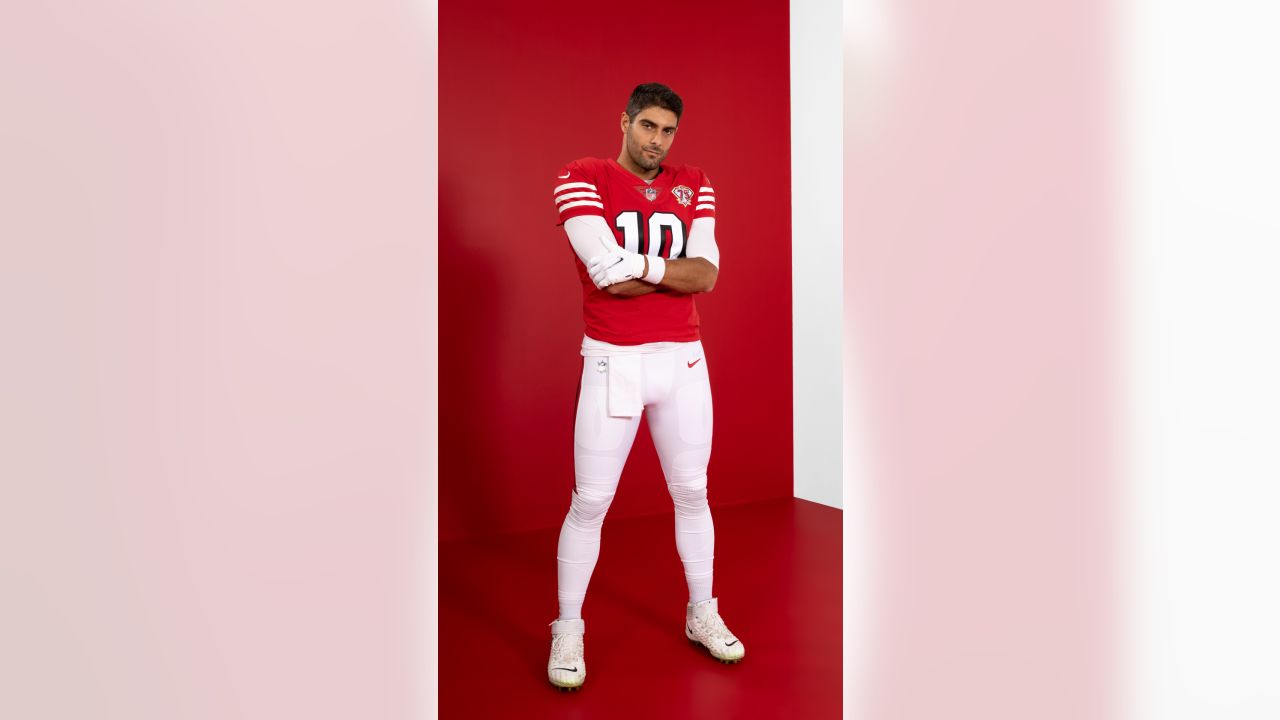 49ers Unveil '94 Red Throwback Uniforms During State of the Franchise