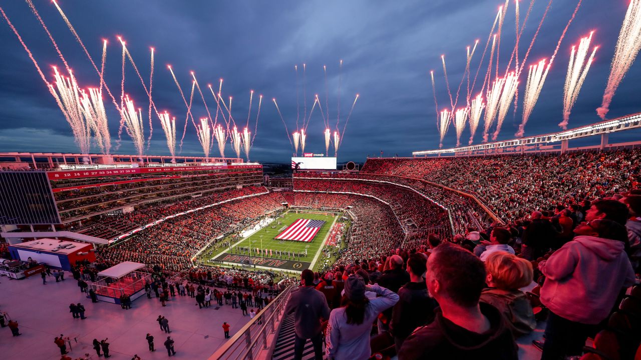 It's #gameday Faithful! The @49ers are finally back home at Levi's