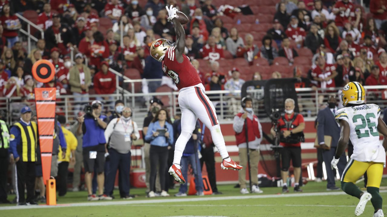 Deebo Samuel in The Best Football Shape Since 2019 - Bleacher Nation